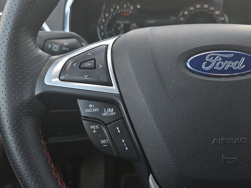 Ford S-MAX (2023) ST-line 2.5 Hybrid 140kW, 1. m - fotka 11 z 27
