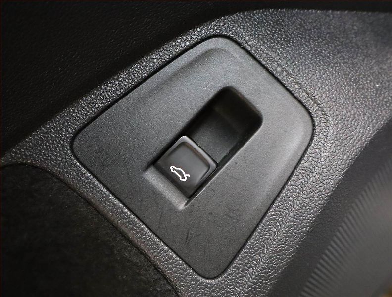 Volkswagen Tiguan (2020) R-Line 1.5 TSI - fotka 22 z 23