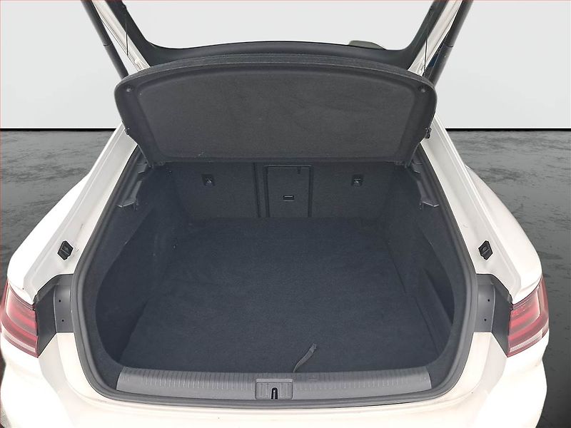 Volkswagen Arteon (2020) R-line 2.0 TDI - fotka 14 z 27