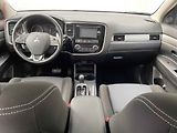 Mitsubishi Outlander (2016) 2.0 MiVEC 4WD, Invite, AT - náhled 8