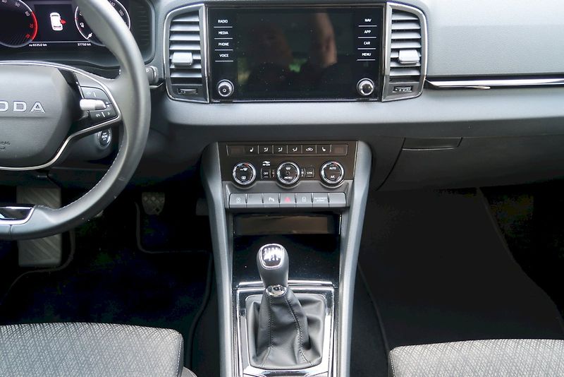 Škoda Karoq (2025) TOP Selection 1.5 TSI 110 kW - fotka 24 z 29