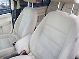 Volkswagen Touran 2,0TDi 103kW PANORAMA ! - náhled 16