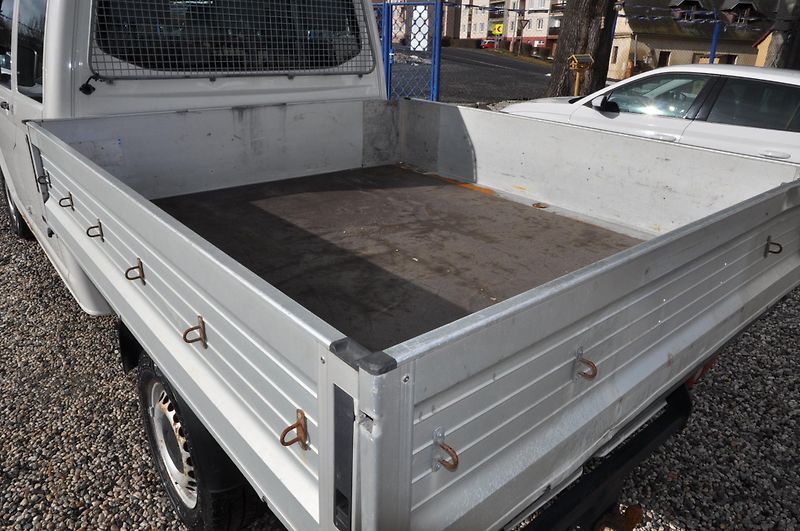 Volkswagen Transporter 2.5TDi 96kW 4x4 VALNÍK - fotka 11 z 13