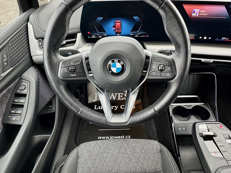 BMW Řada 2 (2024) LED, ACC, Kamera,2xAL sada kol - fotka 23 z 48