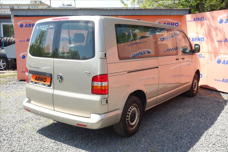 Volkswagen Transporter 2,5 TDi 96KW,ČR,8 MÍST,LONG. - fotka 7 z 30