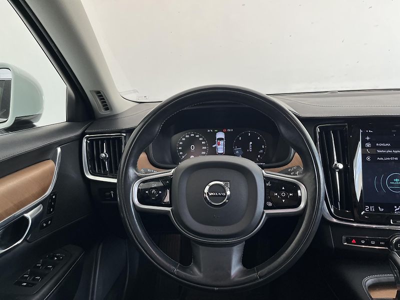 Volvo V90 (2019) - fotka 11 z 14