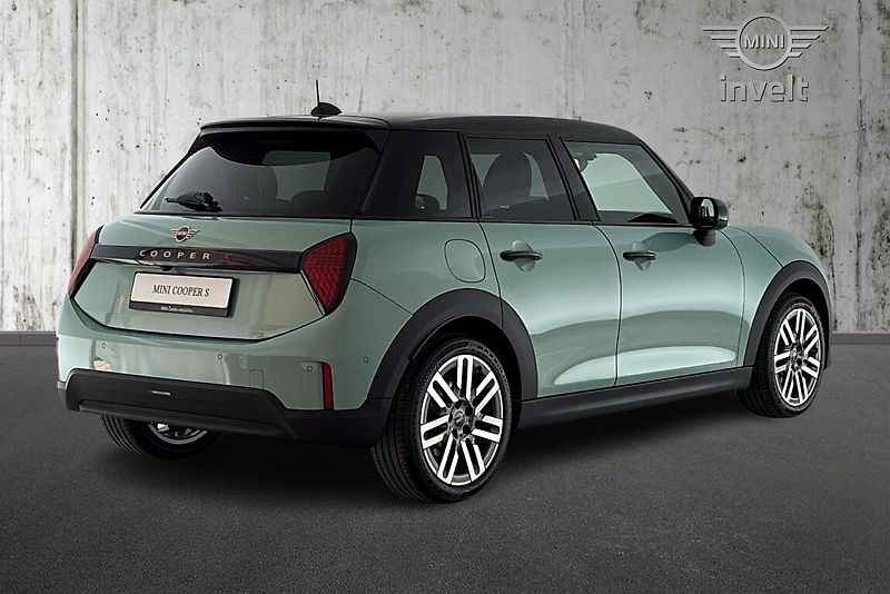 Mini Cooper S 5dveřové - fotka 3 z 14