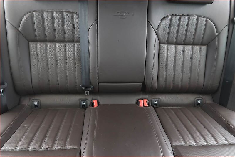 Škoda Superb (2016) Laurin&Klement 2.0 TDI - fotka 10 z 21