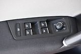 Volkswagen Touran (2022) 1.5TSI 110kW DSG, LED, 7 míst - náhled 9