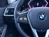 BMW Řada 3 318i Touring - náhled 11
