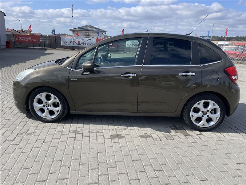 Citroën C3 1,6 HDi 68kw Exclusive 2maj. - fotka 35 z 38