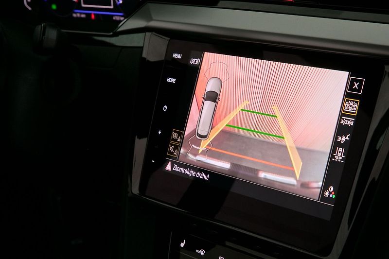 Volkswagen Arteon Shooting Brake 2.0TSI 140kW DSG R-Line Tažné - fotka 23 z 33