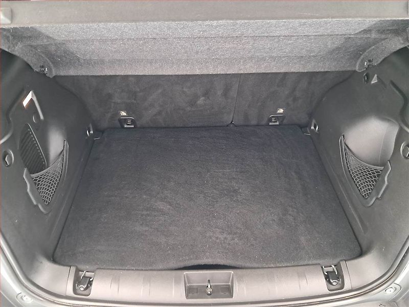 Jeep Renegade (2019) Limited 1.3 T-GDI, Automat - fotka 14 z 23