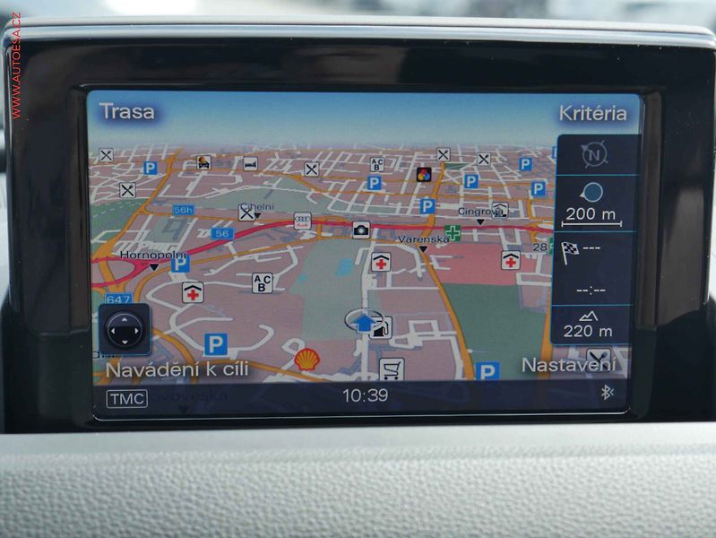 Audi Q3 (2011) 2.0 TDi quattro, AT, bixen - fotka 13 z 21