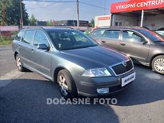 Škoda Octavia (2006) 1.6 MPi, AC, temp - fotografie inzerátu