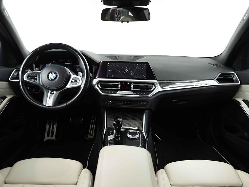 BMW Řada 3 M340d xDrive - fotka 12 z 22