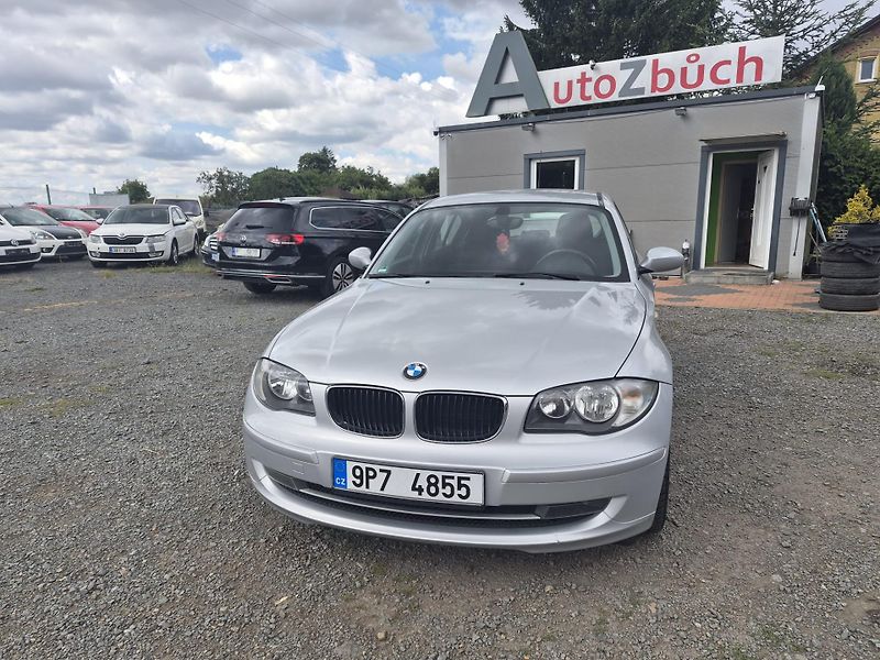 BMW Řada 1 116i, 90 kW, ALU - fotka 5 z 35