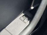 Škoda Octavia (2013) Combi 1.6 TDI Ambition - náhled 16