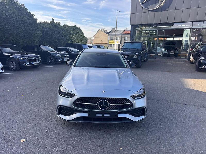 Mercedes-Benz Třídy C (2026) C 220 d 4MATIC - fotka 2 z 24