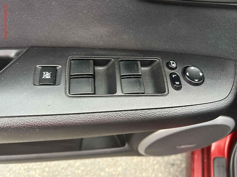Mazda 6 (2009) 2.0i, AC, TZ, tempo - fotka 11 z 15