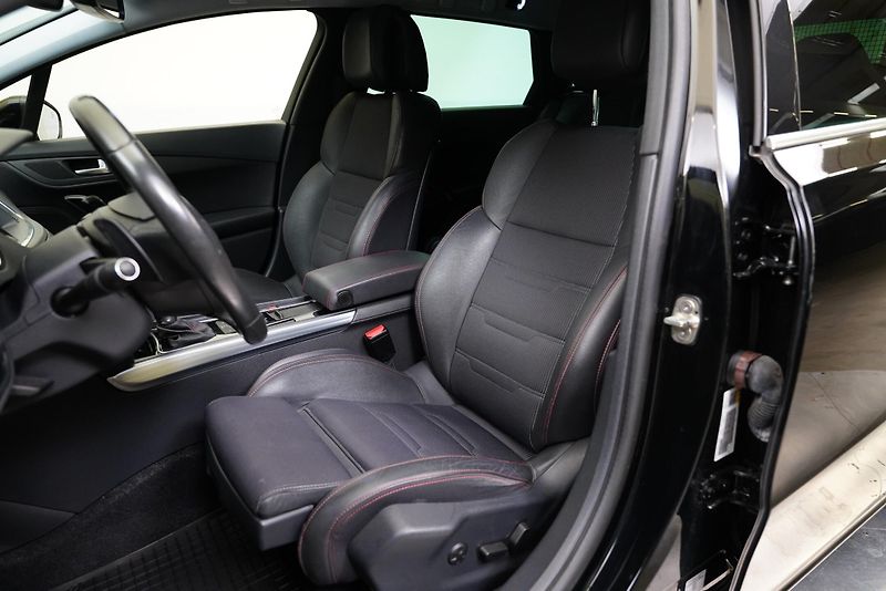 Peugeot 508 - fotka 11 z 29