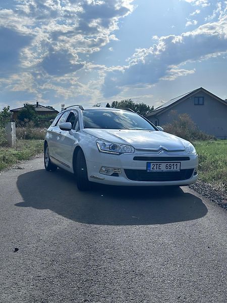 Citroën C5 (2013) - fotka 2 z 13