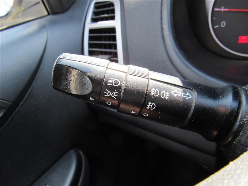 Hyundai i20 1,2 i 57kW - fotka 19 z 24