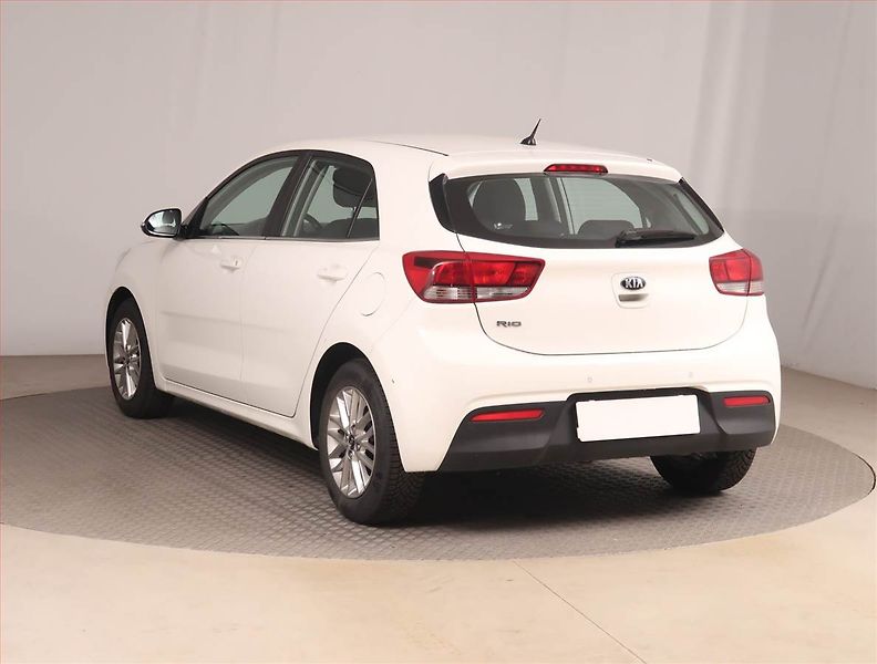Kia Rio (2018) 1.25 CVVT, Serv.kniha - fotka 4 z 15