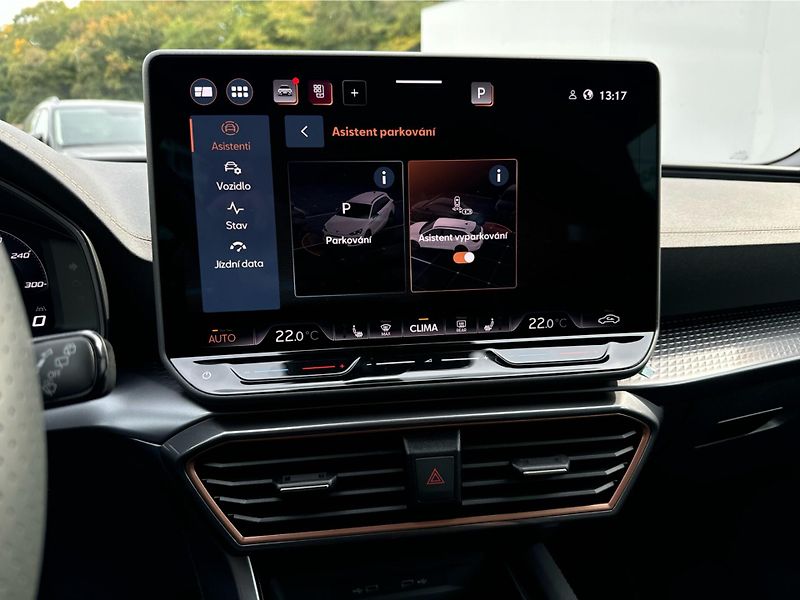 Seat Leon SP 1,5 eTSI - fotka 25 z 25