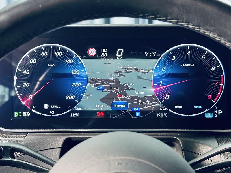 Mercedes-Benz Třídy C (2022) 200*AMG*ZÁRUKA*TAŽNÉ*NAPPA - fotka 25 z 42