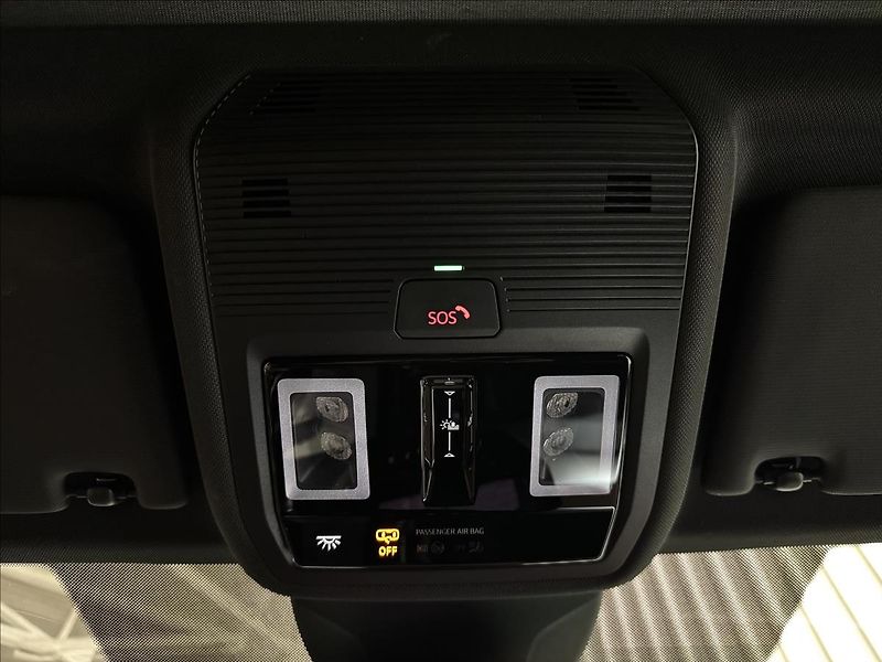 Volkswagen ID.4 150kW DCC MAX 1ST PLUS PRO PF. - fotka 32 z 50