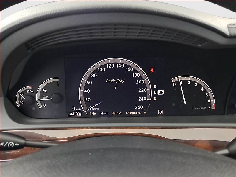 Mercedes-Benz Třídy S (2007) S 350 - fotka 11 z 25