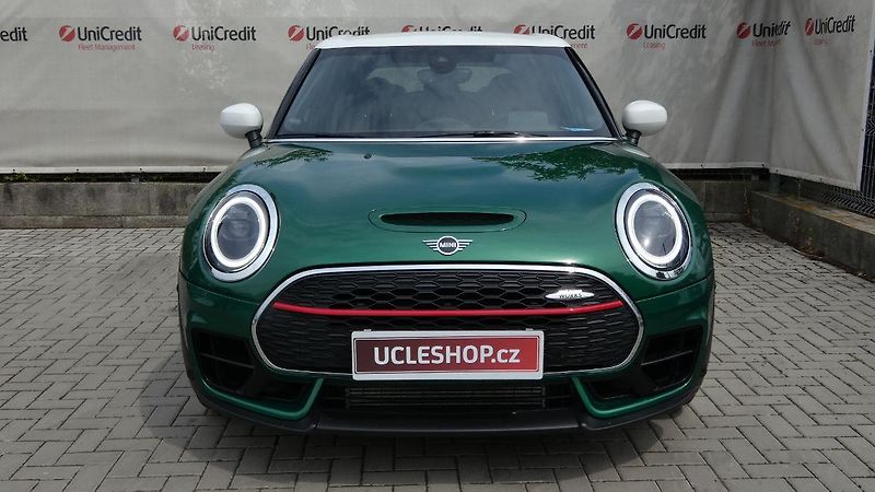 Mini Clubman JCW ALL4 Aut. - fotka 2 z 27