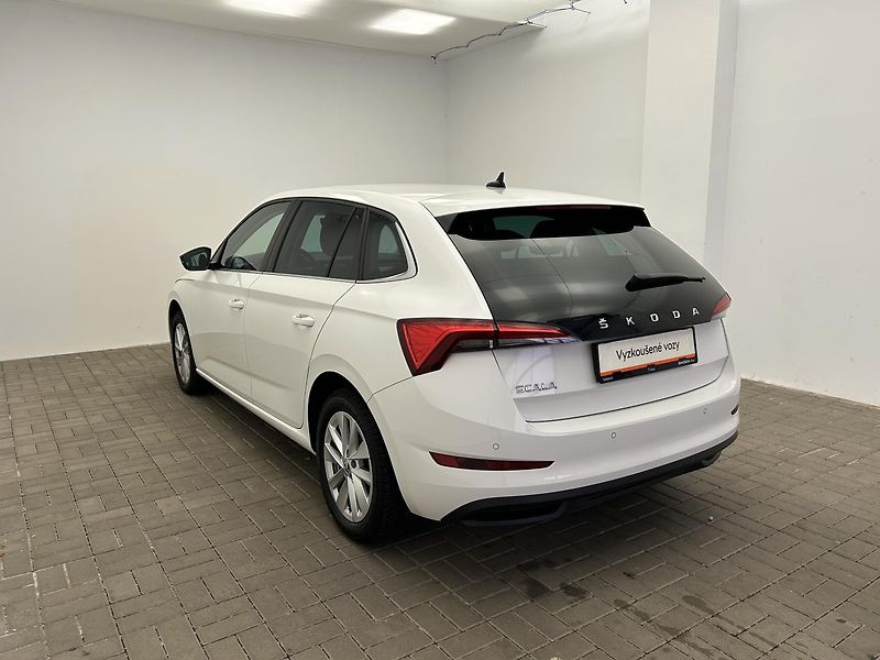 Škoda Scala 1.0 TSI Style - fotka 19 z 21