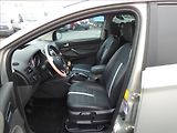 Ford Kuga 2,0 TDCI, 4x4 - náhled 10