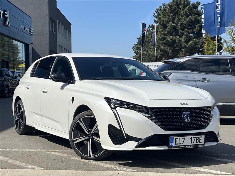 Peugeot 308 1,6 PureTech  GT Plug-in e-EAT - fotka 3 z 24