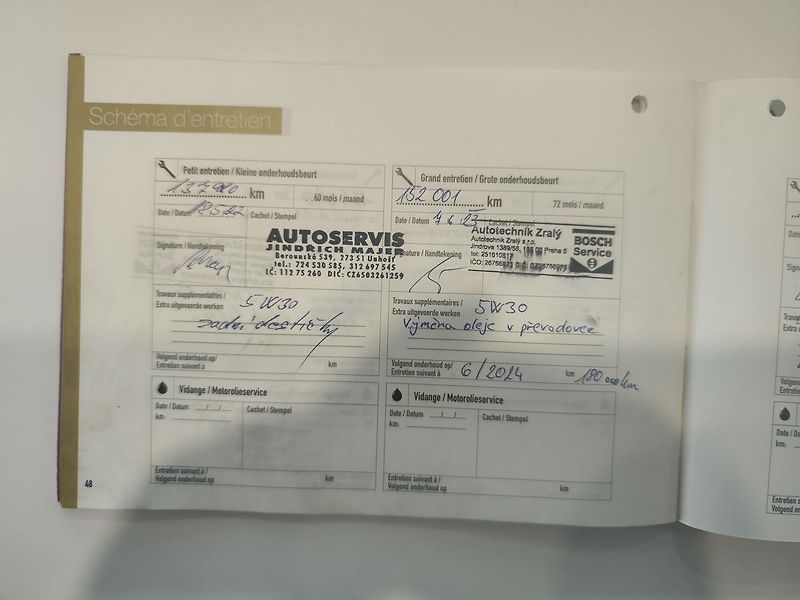 Hyundai ix35 2.0 CRDI/100kW Style - fotka 32 z 33