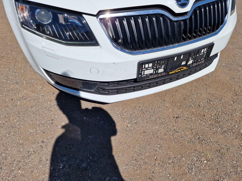 Škoda Octavia 1,6TDI 81KW JOY NAVI - fotka 18 z 19