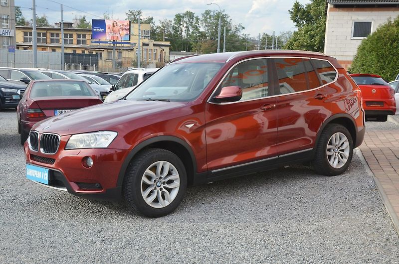 BMW X3 (2012) xDrive 20d 135kW AUTOMAT / ČR - fotka 3 z 36
