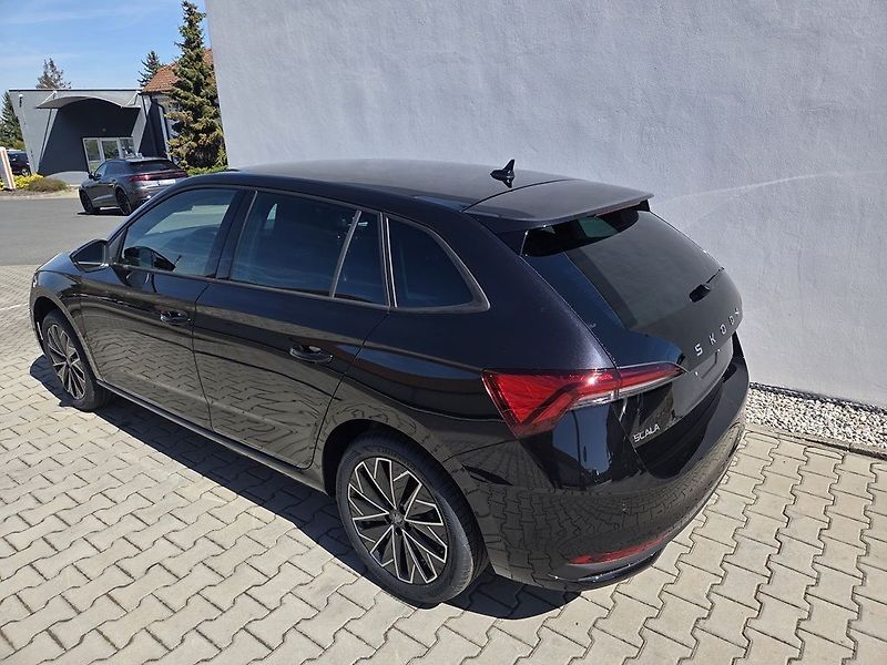 Škoda Scala Dynamic 1,5TSI 110kW - fotka 5 z 14