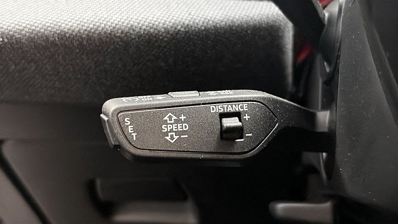Audi A5 E-Hybrid S-line Tech Plus B&O - fotka 18 z 19