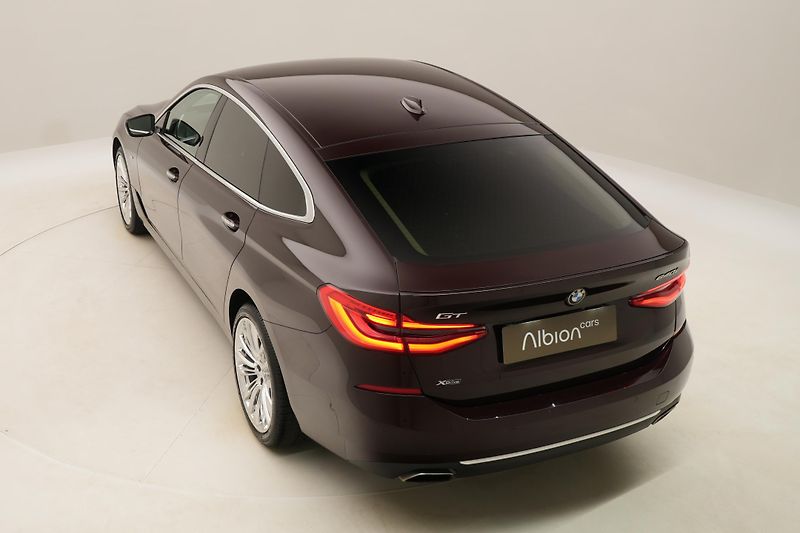 BMW Řada 6 640i GT Luxury Line REZERVACE - fotka 17 z 71
