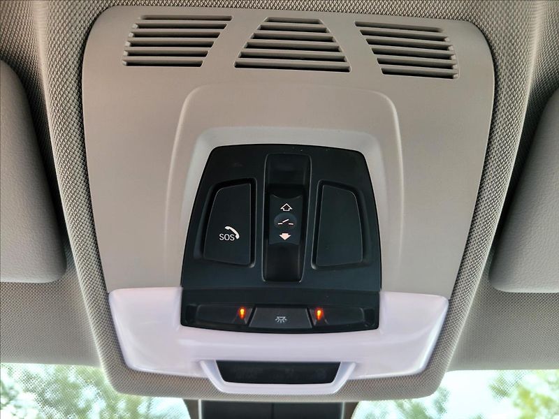 BMW X2 18i ,led,navi,kůže,výhřev - fotka 34 z 47