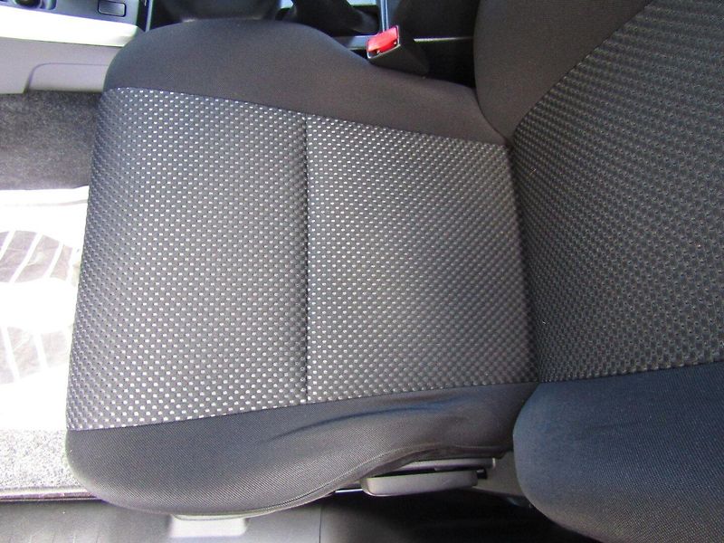 Suzuki Grand Vitara (2006) 1.9 DDiS 95kW  BEZ KOROZE - fotka 20 z 40