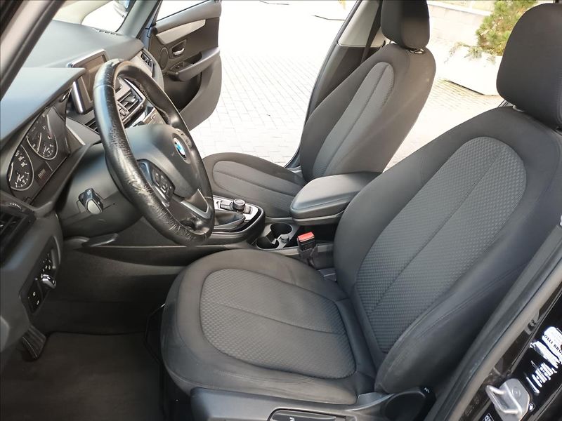BMW Řada 2 1,5 216d,85KW,ActiveTourer,Man - fotka 19 z 44