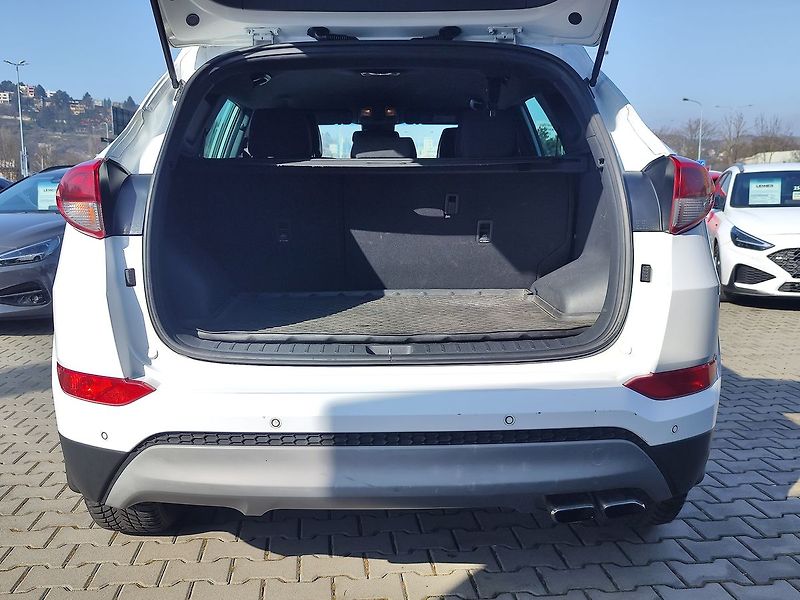 Hyundai Tucson 1.6 T-GDI/130kW Trikolor - fotka 9 z 29
