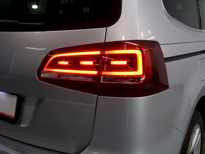 Volkswagen Sharan (2019) HIGHLINE 2.0TDI 4x4 DSG 7MÍST - fotka 11 z 45