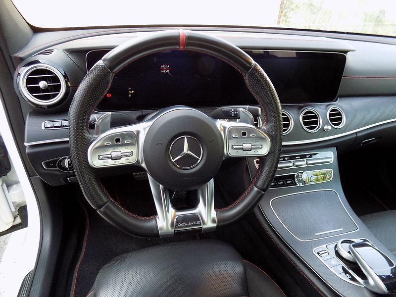 Mercedes-Benz Třídy E (2019) 53AMG/4-Matic/1.Maj.ČR/Led/ - fotka 25 z 48