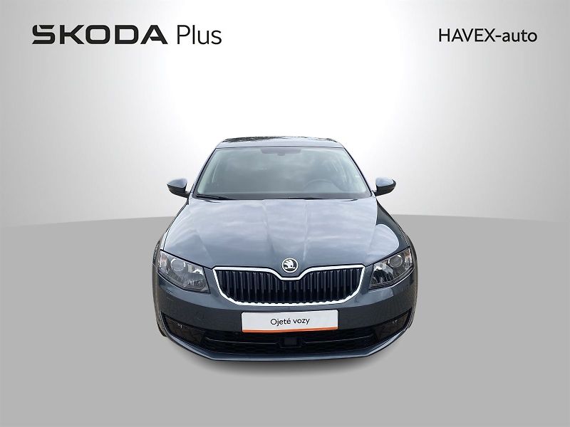 Škoda Octavia (2015) 2.0 TDI Elegance - fotka 4 z 30