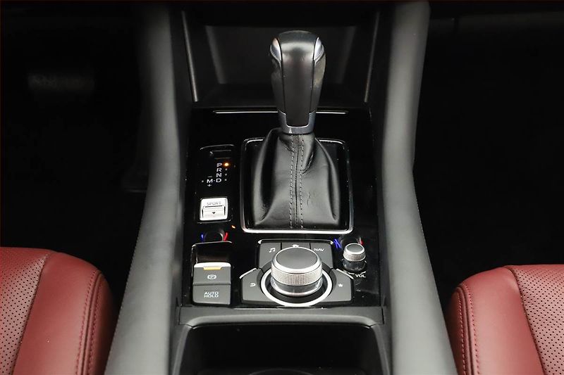 Mazda 6 (2022) 2.5 Skyactiv-G - fotka 12 z 17